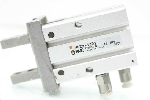 SMC pneumatic gripper 5.JPG